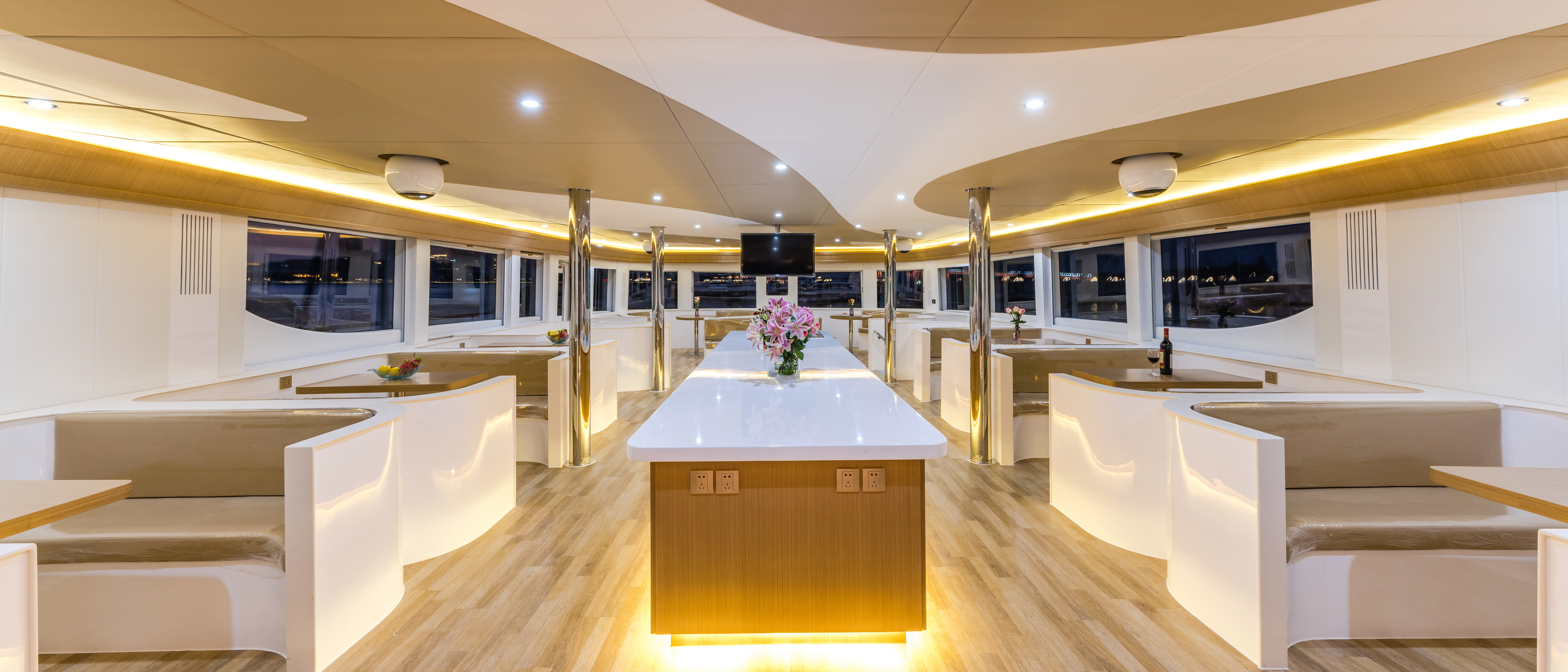 Aquitalia 72ft Catamaran